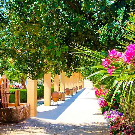 Caesar & Spa Brand New Sea View In Long Beach Iskele Agios Georgios (Famagusta)